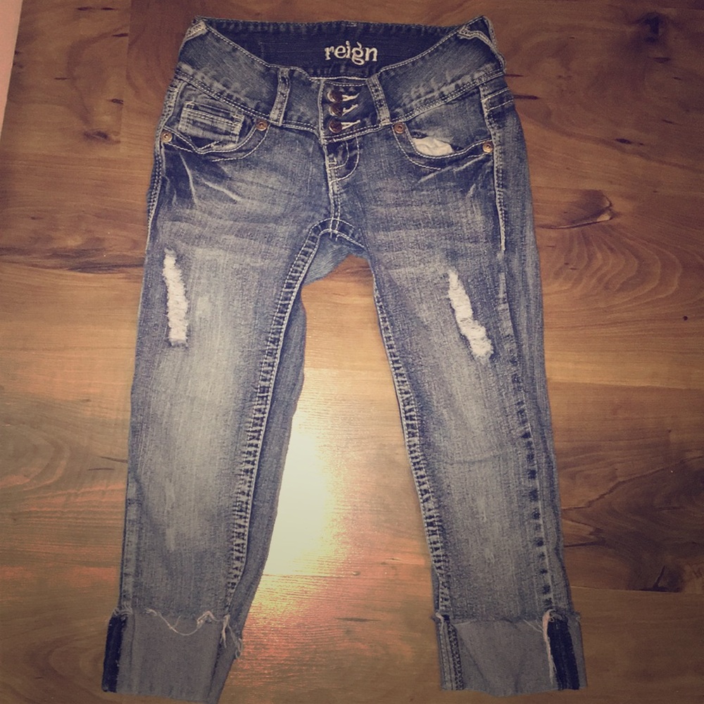 Capris